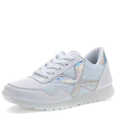 Crosby / Кроссовки