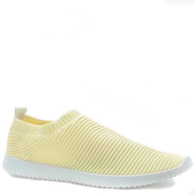 Crosby / Кроссовки