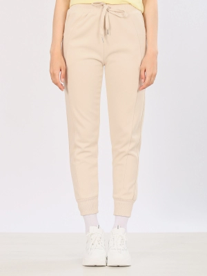 (010465925064loctuejo1721088000-19.jpg)