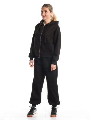 (010087615628jalfrthr1747821836-2.jpg)