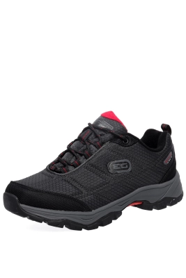 Sprandi / Кроссовки утепленные