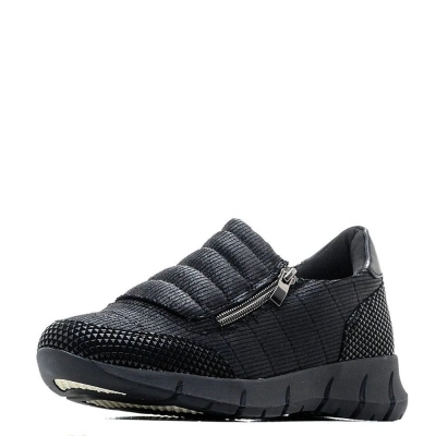 Escan / Кроссовки