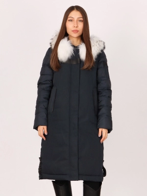 Chic and Charisma / Пальто