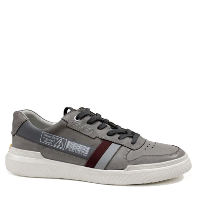 Jonny Fire / Кроссовки