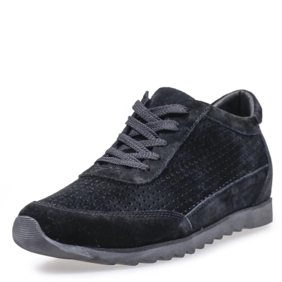 Inario / Кроссовки