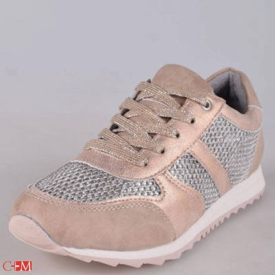 Spur / Кроссовки