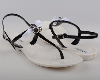 Mon Ami / Шлепанцы