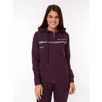 Chic and Charisma / Свитшот