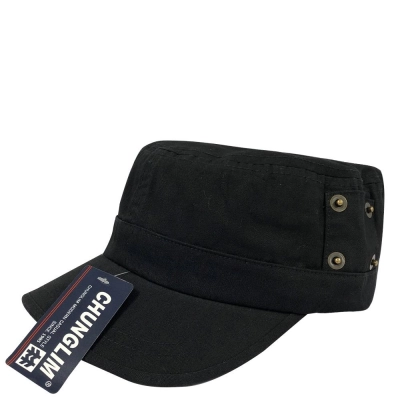 TYK / Кепи немка