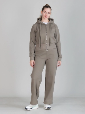 Костюм женский утепленный (011978528380lubgtfxm1734969940-3.jpg)