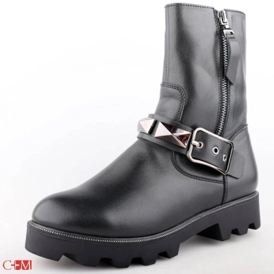 Laura Valorosa / Ботинки