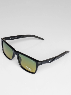 Naulice / Очки солнцезащитные