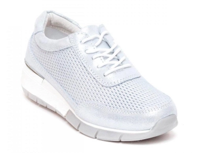 Тофа / Кроссовки