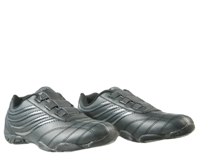 Escan / Кроссовки