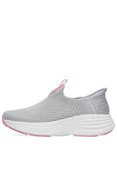 (022019420255bgnvnmmq1709337600-26.jpg)