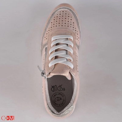 Spur / Кроссовки