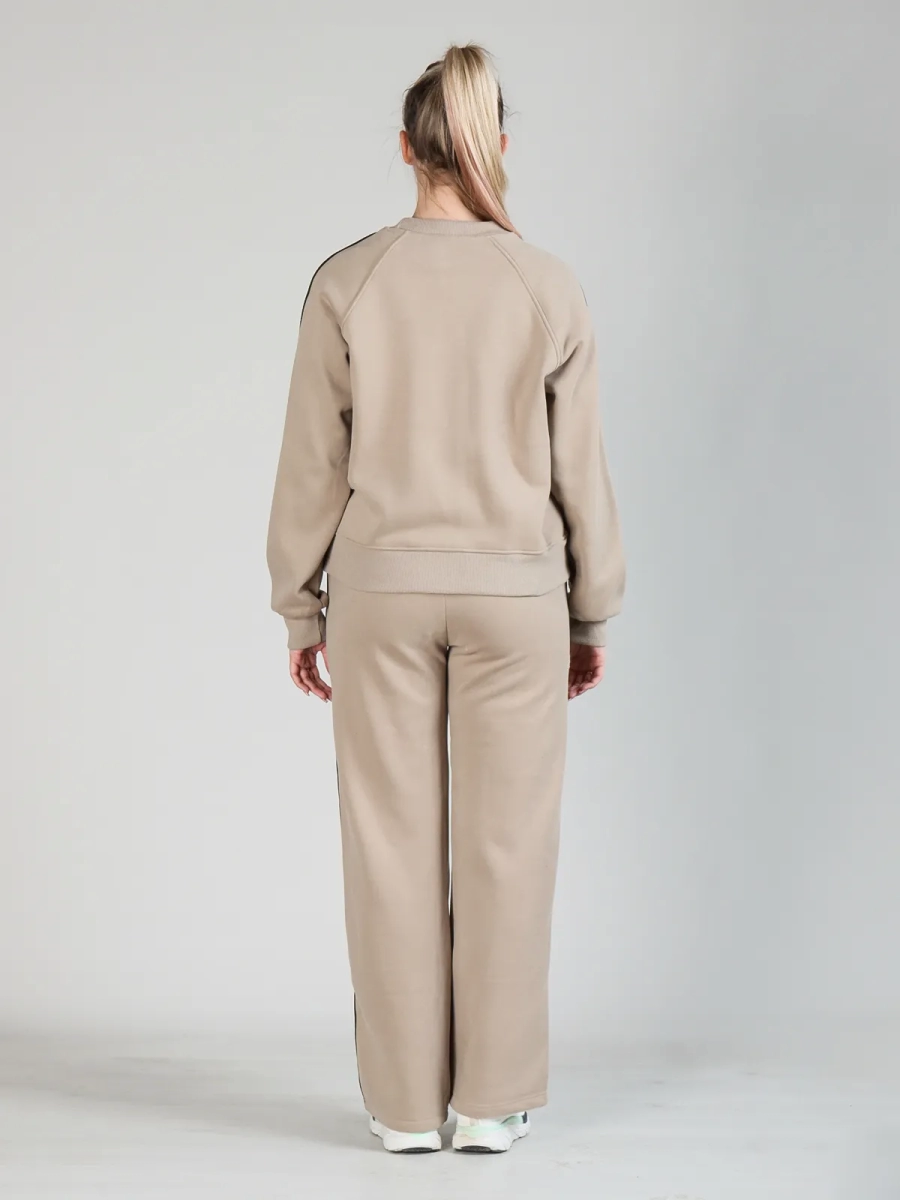 Айли / Костюм женский утепленный