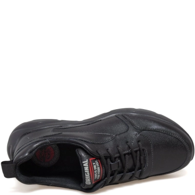 Тофа / Кроссовки