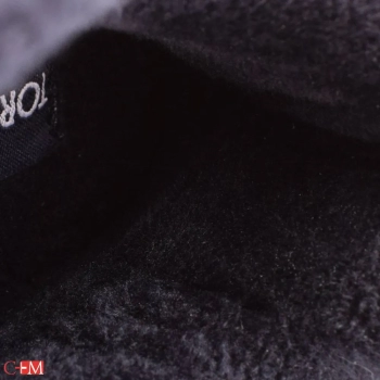 Тофа / Кроссовки