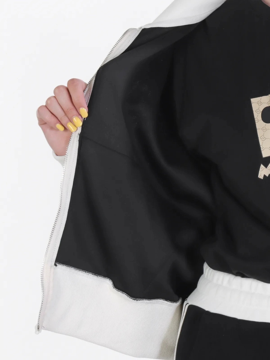 Айли / Спортивный костюм