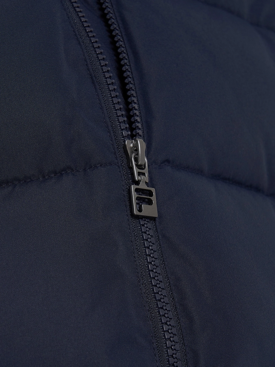 Fila / Пуховик