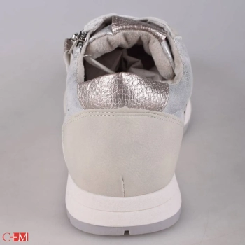 Spur / Кроссовки