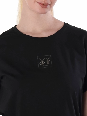 Футболка (050087001605pvyfajgk1748952784-3.jpg)