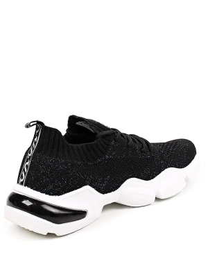 Crosby / Кроссовки