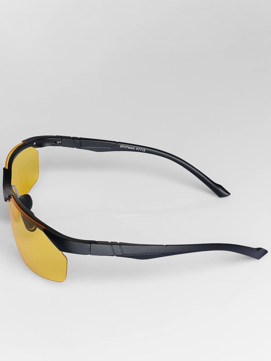 Naulice / Очки солнцезащитные