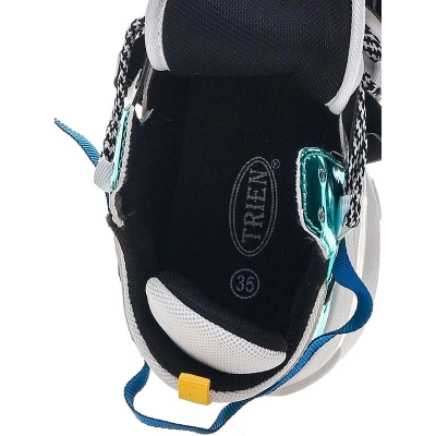 Trien / Кроссовки