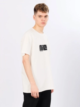 (051208834394vmufwbfr1721260800-8.jpg)