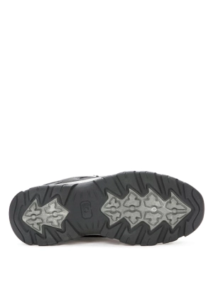 Crosby / Кроссовки