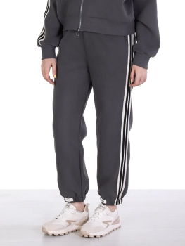 Айли / Спортивный костюм