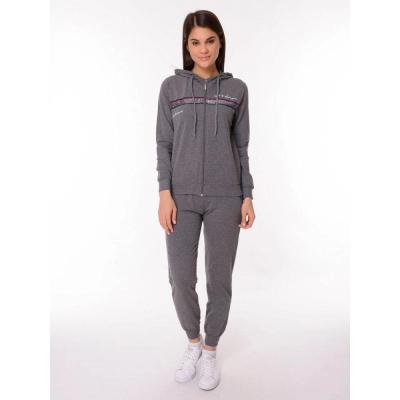 Chic and Charisma / Брюки спортивные