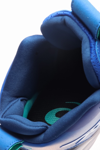 Asics / Кроссовки Nova Surge 2 1061A040-401
