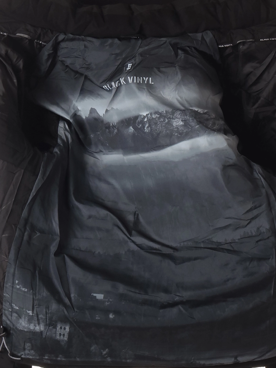 Black Vinyl / Куртка утепленная