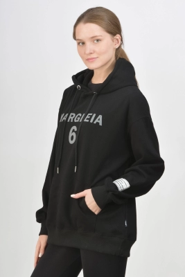 021126777424jnxckvci1694476800-19