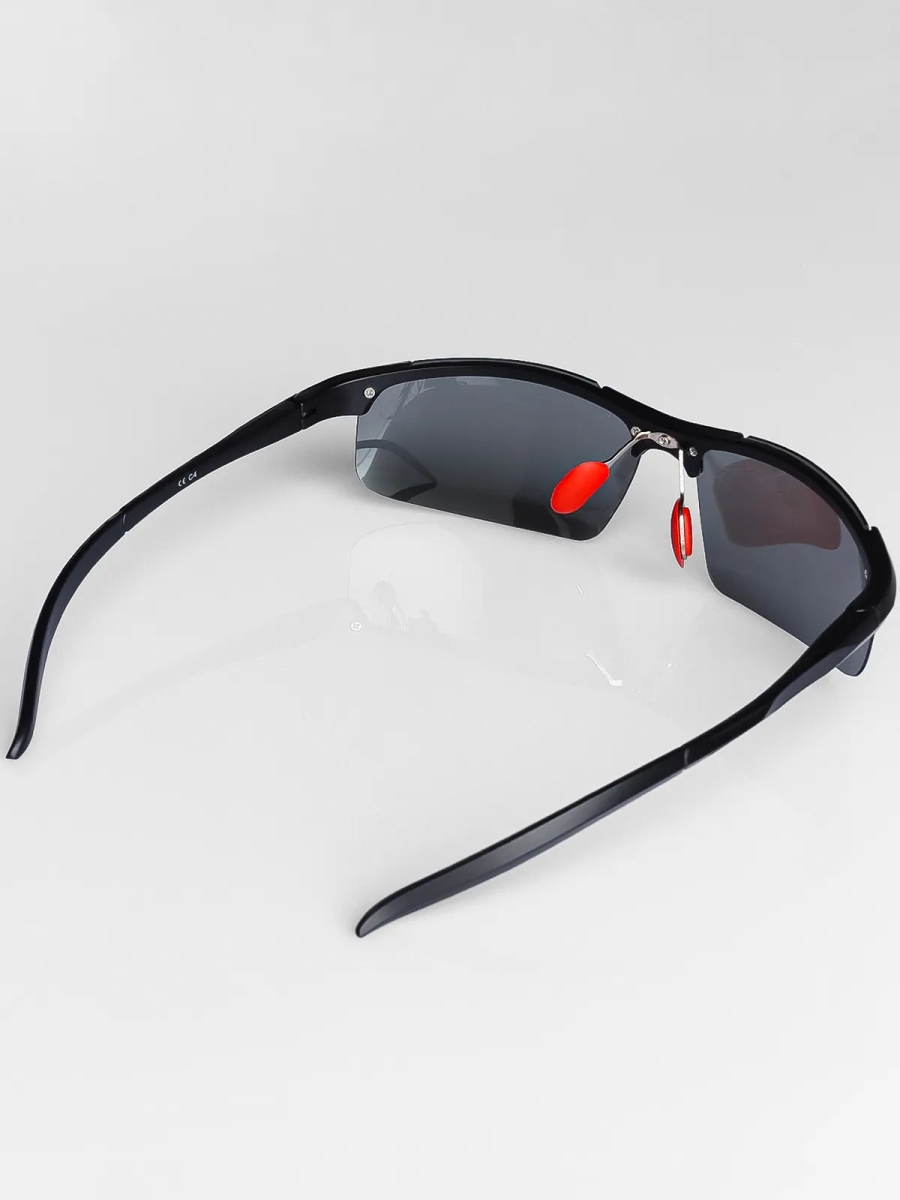 Naulice / Очки солнцезащитные