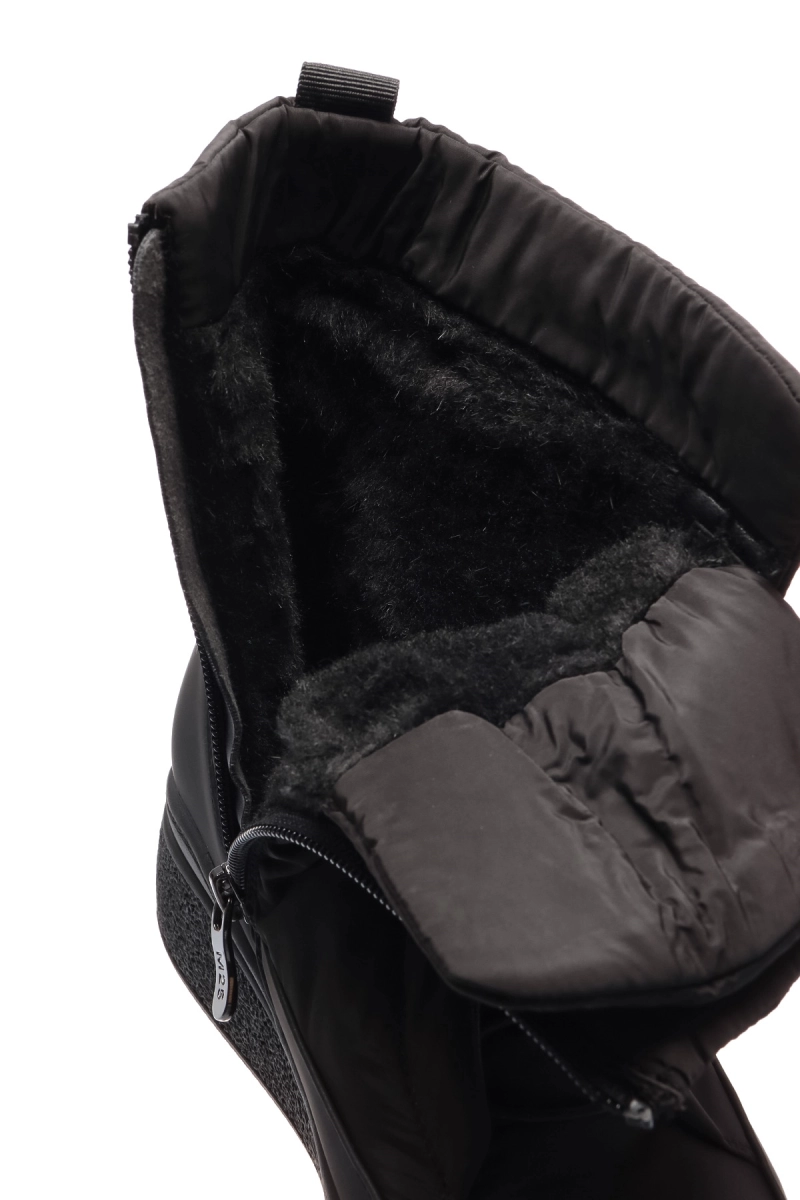 M25 / Ботинки