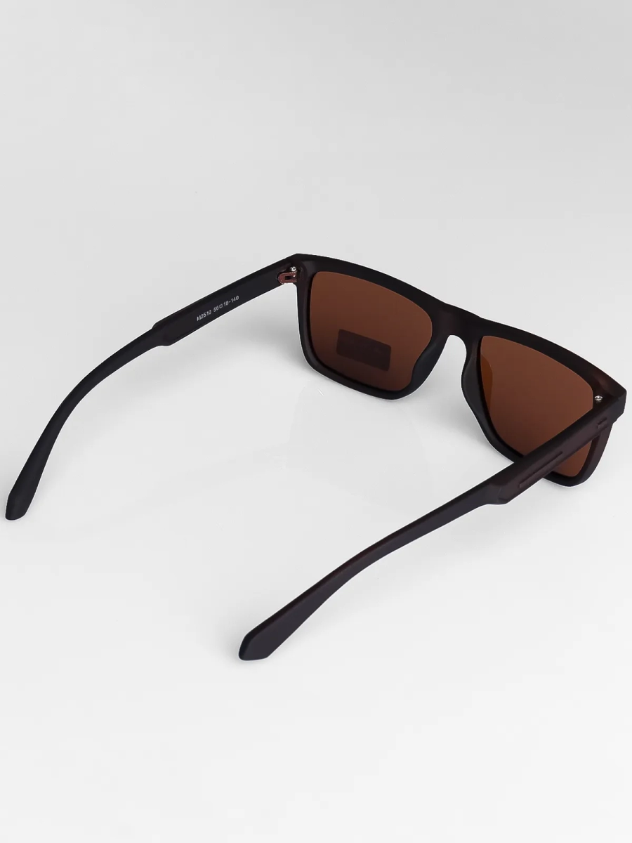 Naulice / Очки солнцезащитные