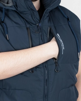 040429975351vrnkcwth1688342400-25