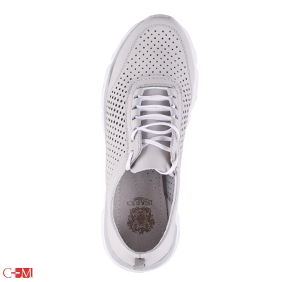 Inario / Кроссовки