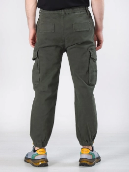 (041346645592bfiysoel1741106590-22.jpg)