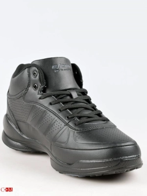 Escan / Кроссовки