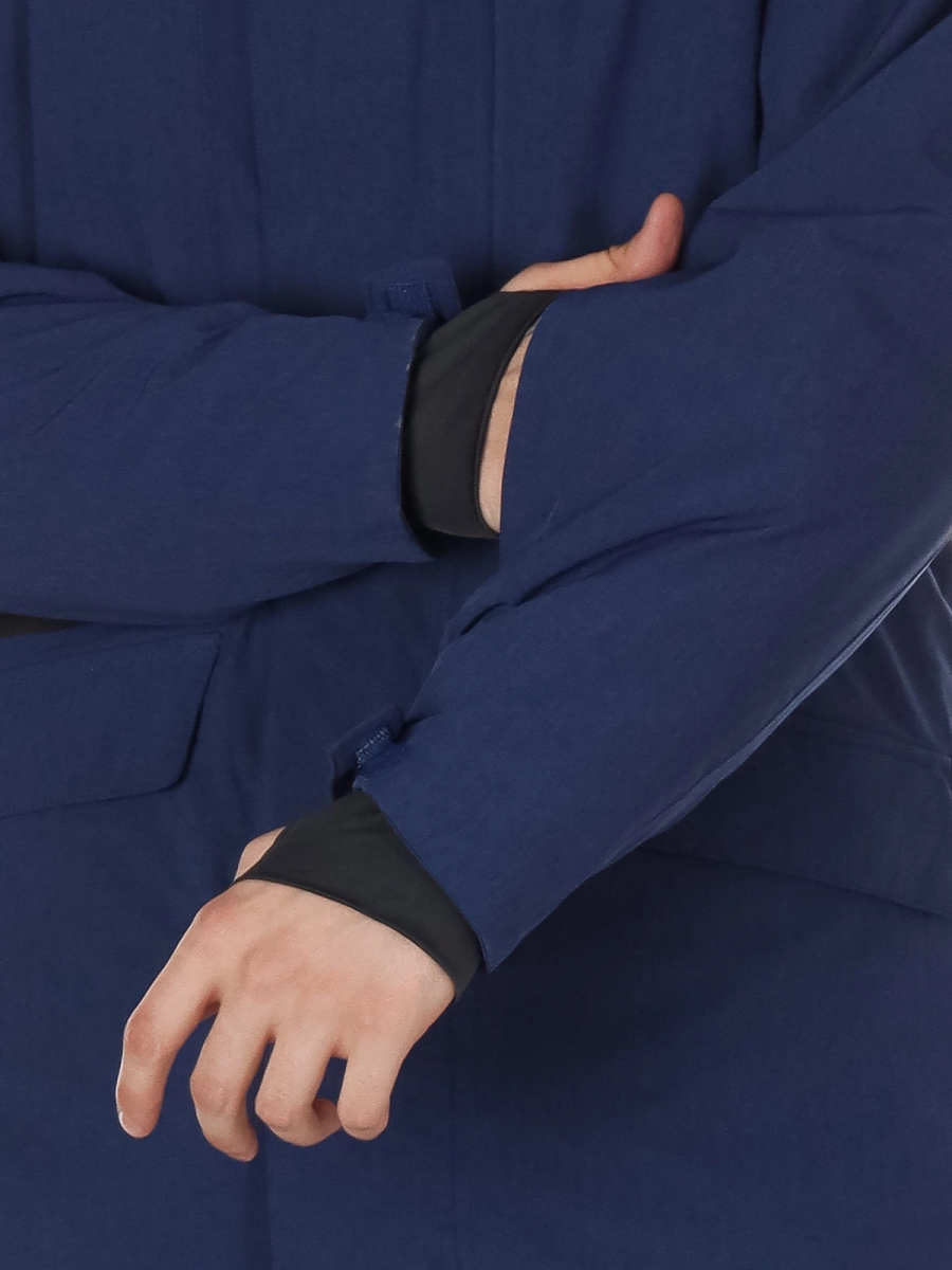 SNOW HEADQUARTER / Куртка