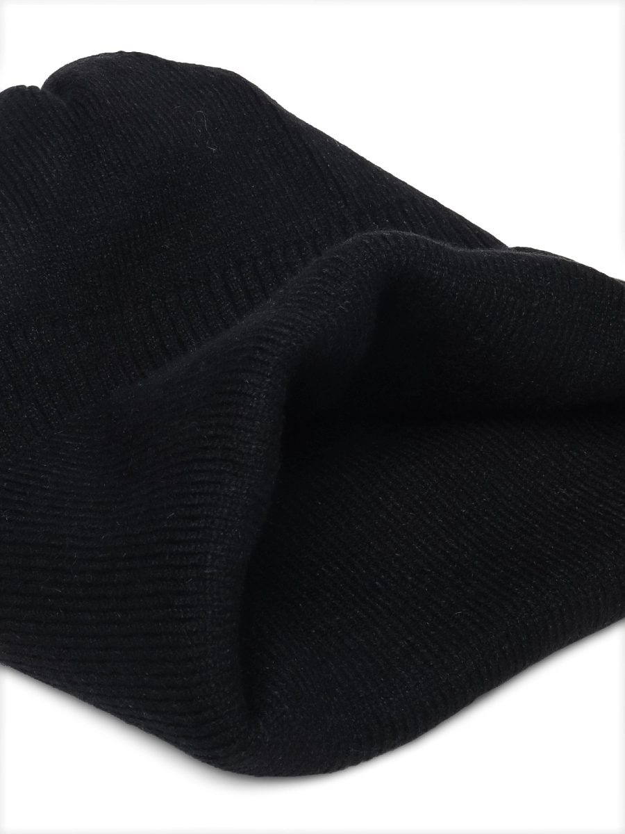 YSG / Шапка женская