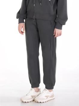 Айли / Спортивный костюм