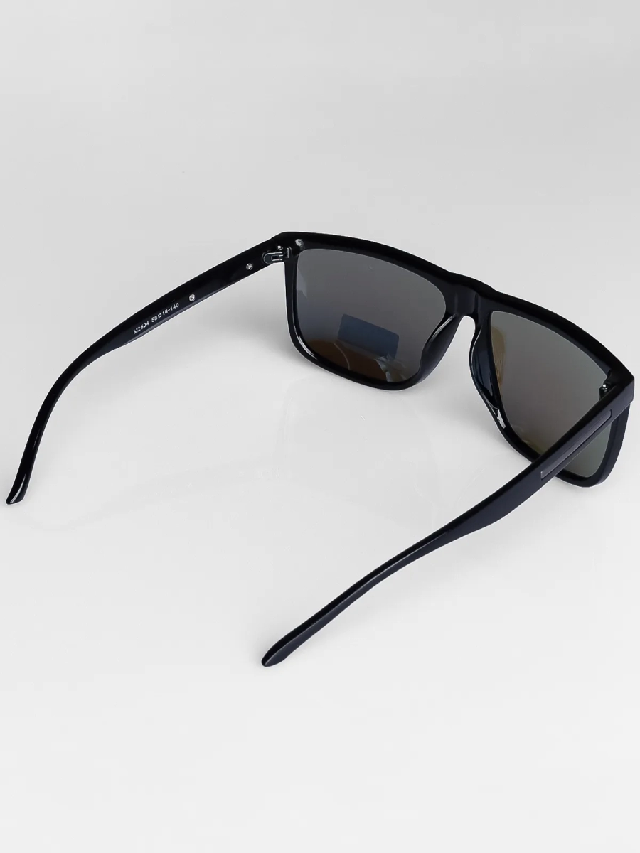 Naulice / Очки солнцезащитные