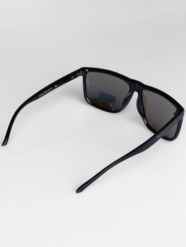 Naulice / Очки солнцезащитные