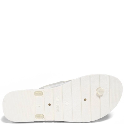 Linda / Шлепанцы